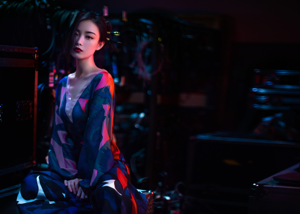 倪妮话剧暗黑冷艳图片33