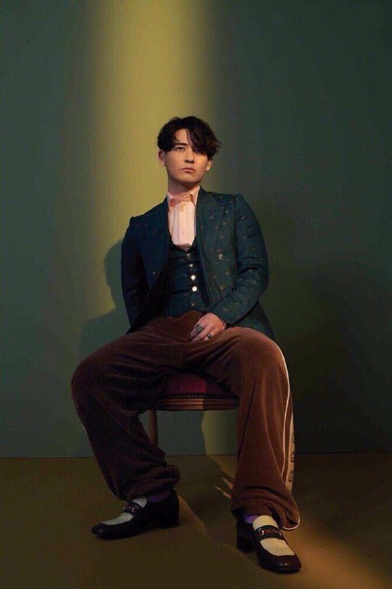 > 周渝民成熟魅力时尚写真大片(3/9)