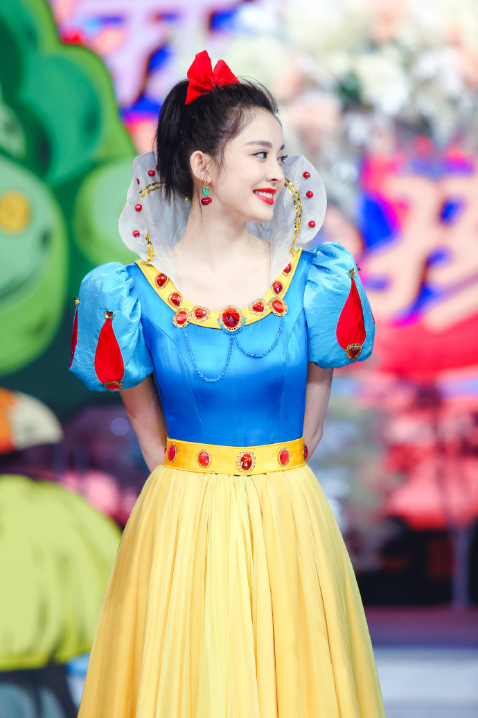 古力娜扎白雪公主装甜美写真图片89