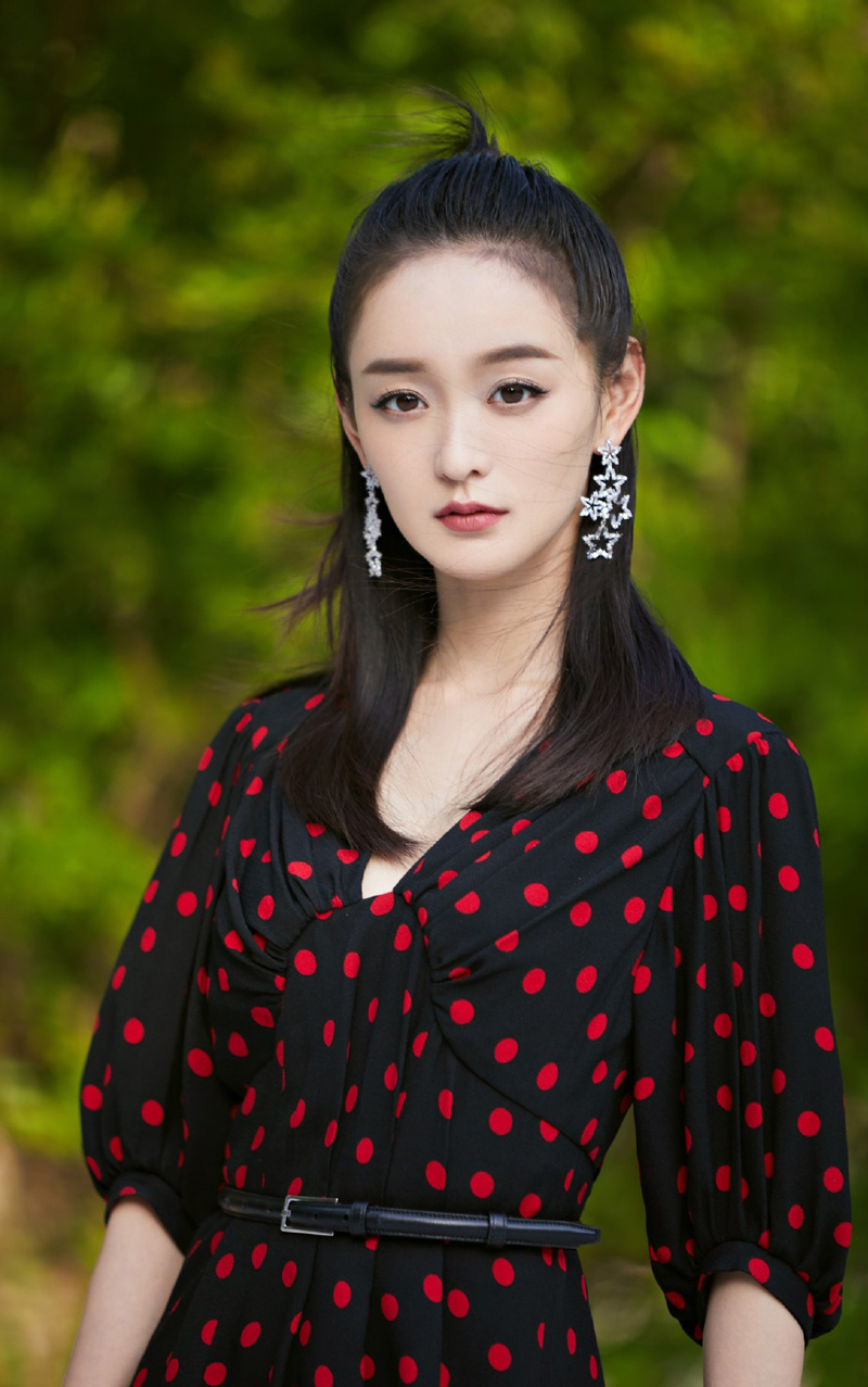 何泓姗清新靓丽活动写真图片15