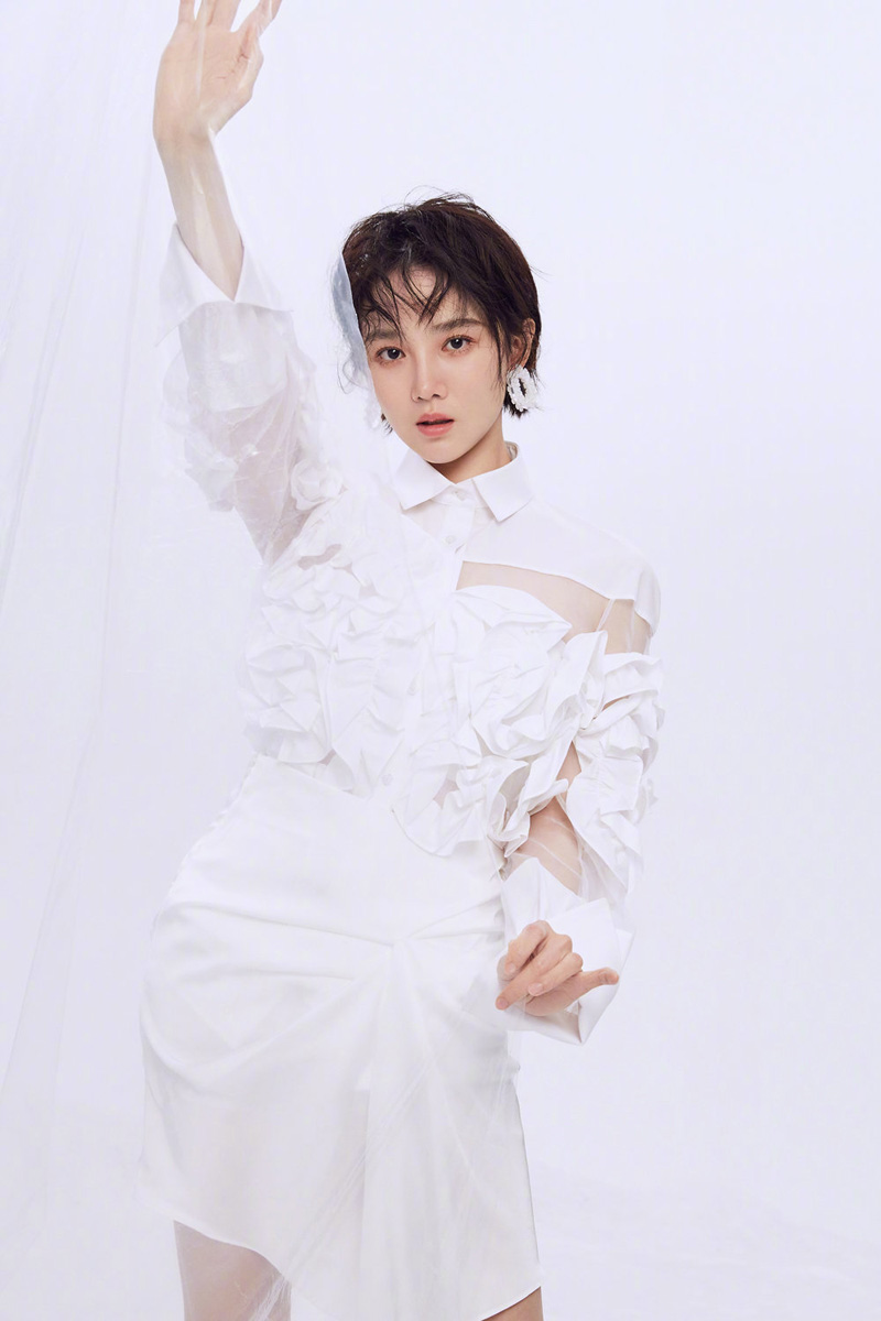 陈小纭优雅迷人时尚写真大片89