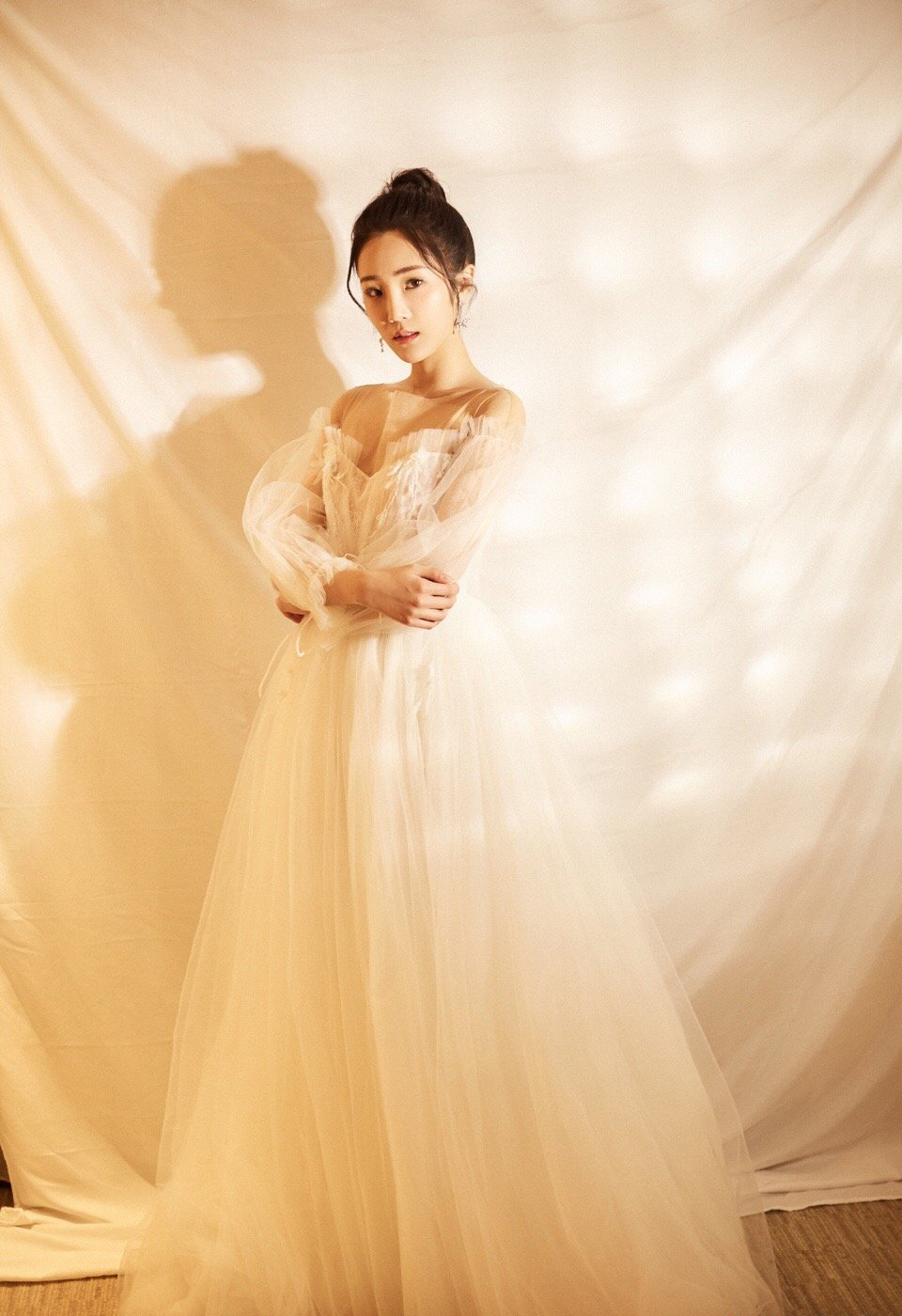 张可盈低胸礼服性感活动照图片36