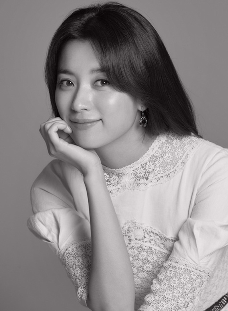 韩孝周优雅气质写真图片44