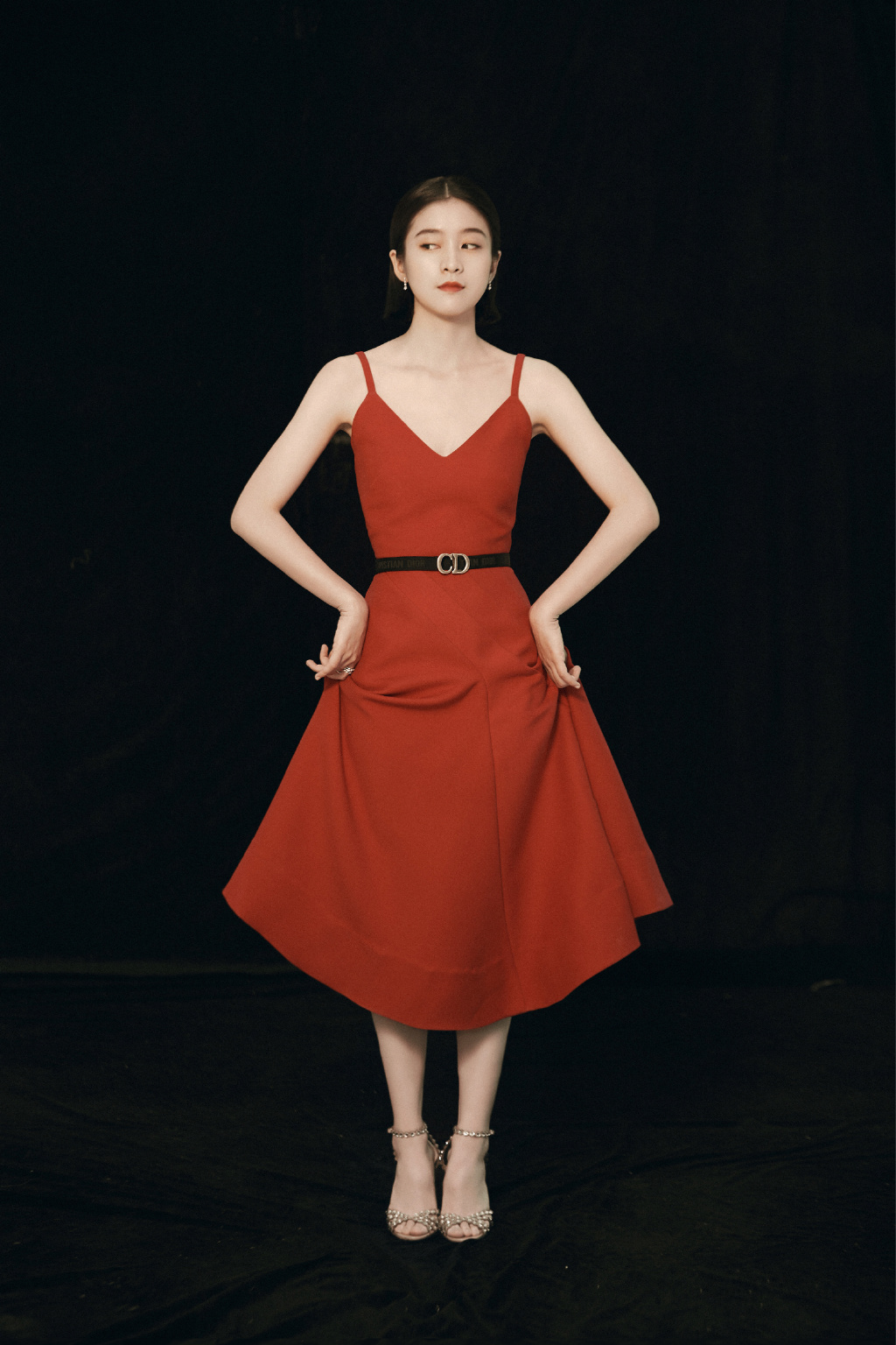 张雪迎红裙性感写真图片77