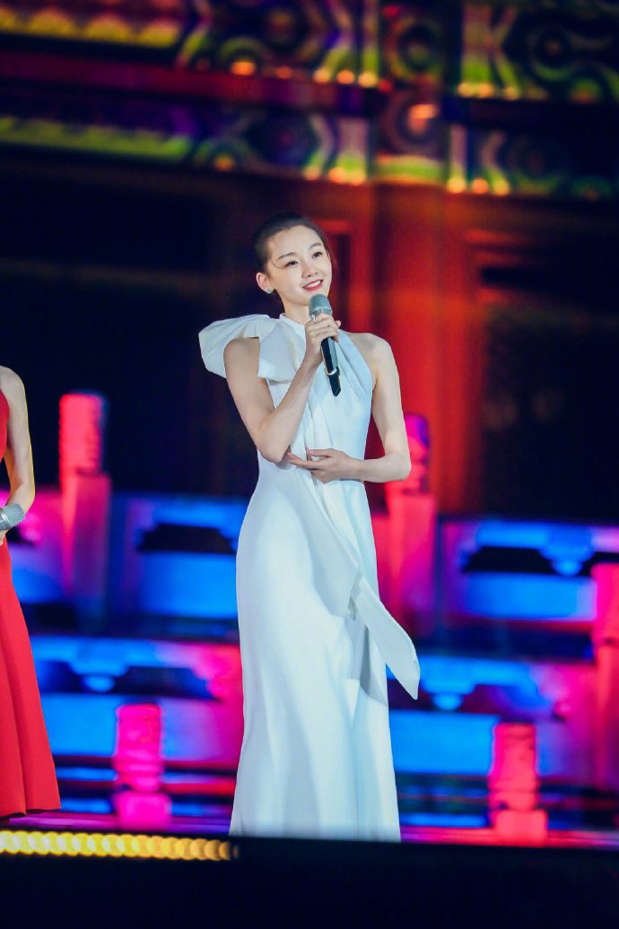 苗苗亚洲影视周简洁优雅写真图片88