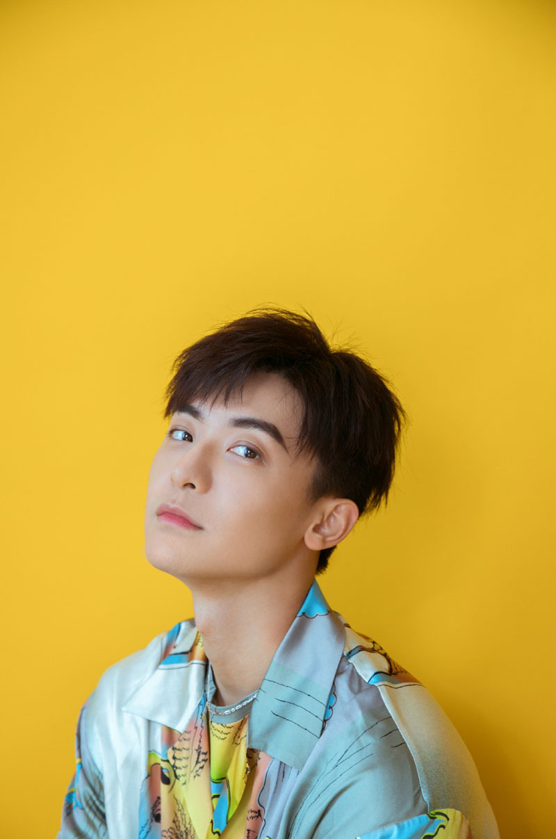 赵志伟清爽帅气写真图片711