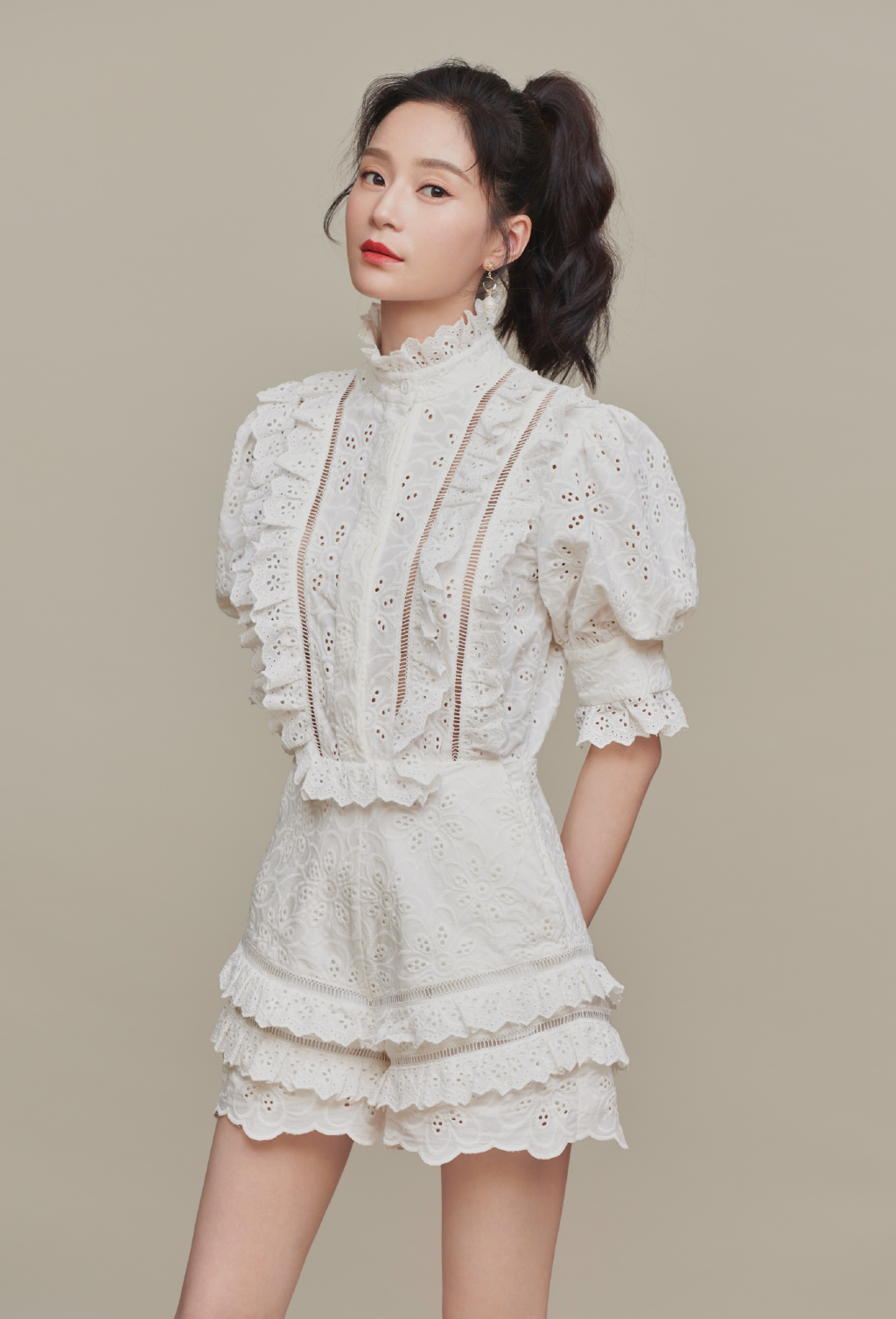 王媛可时尚性感写真图片16