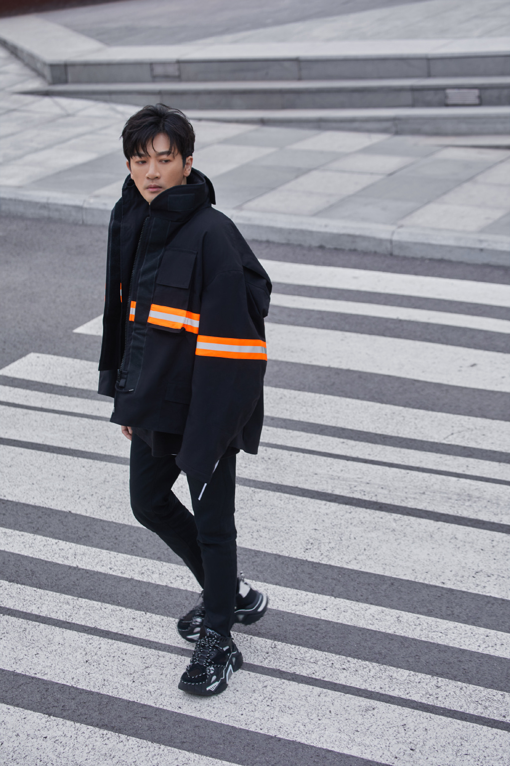 苏有朋洒脱有型帅气街拍图片56