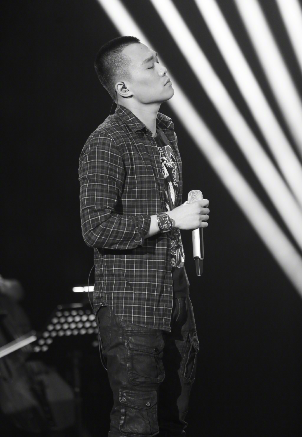 波琳娜耿斯汉歌手2019高清图片79