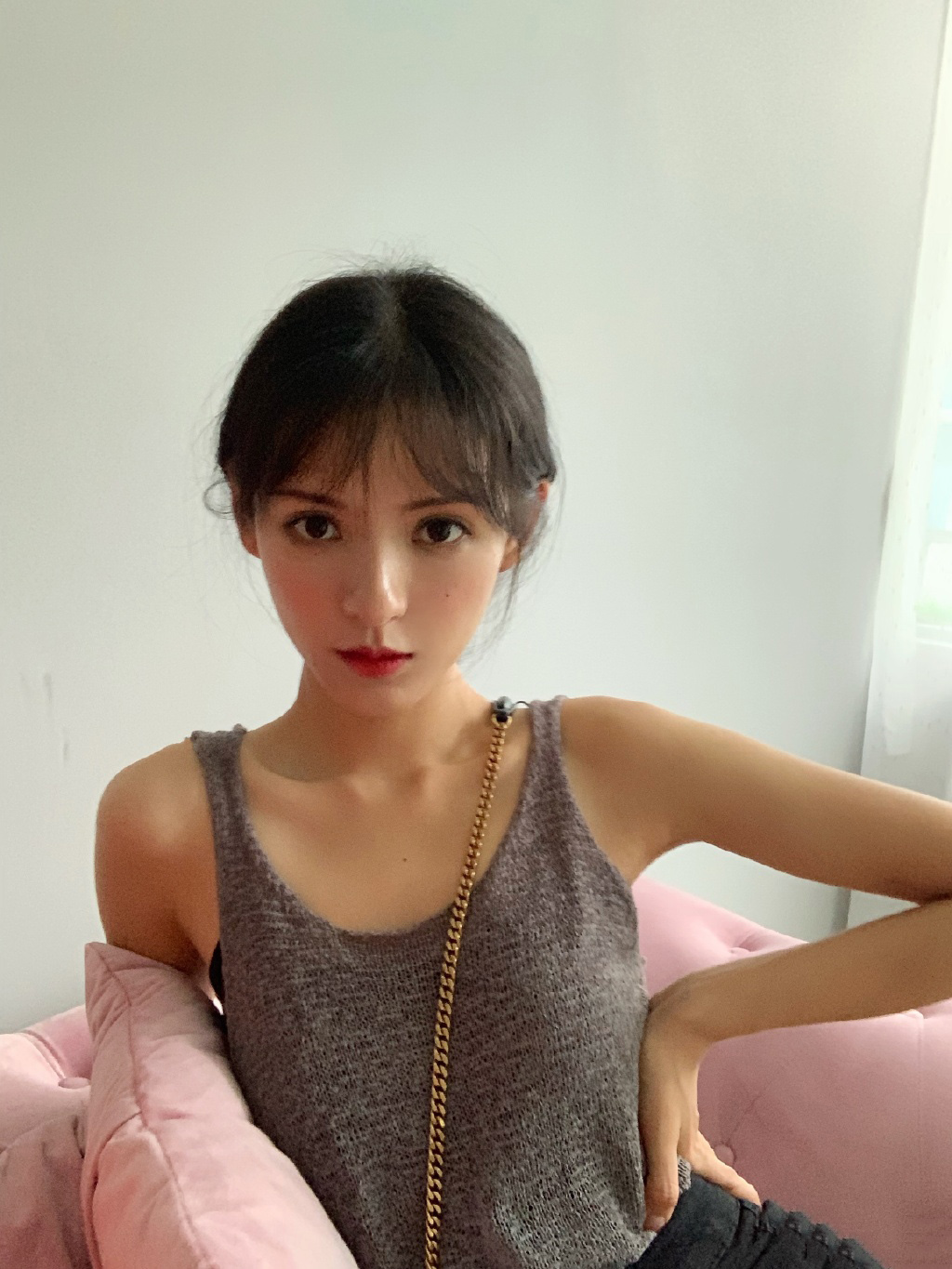 张予曦简约清凉自拍图片89