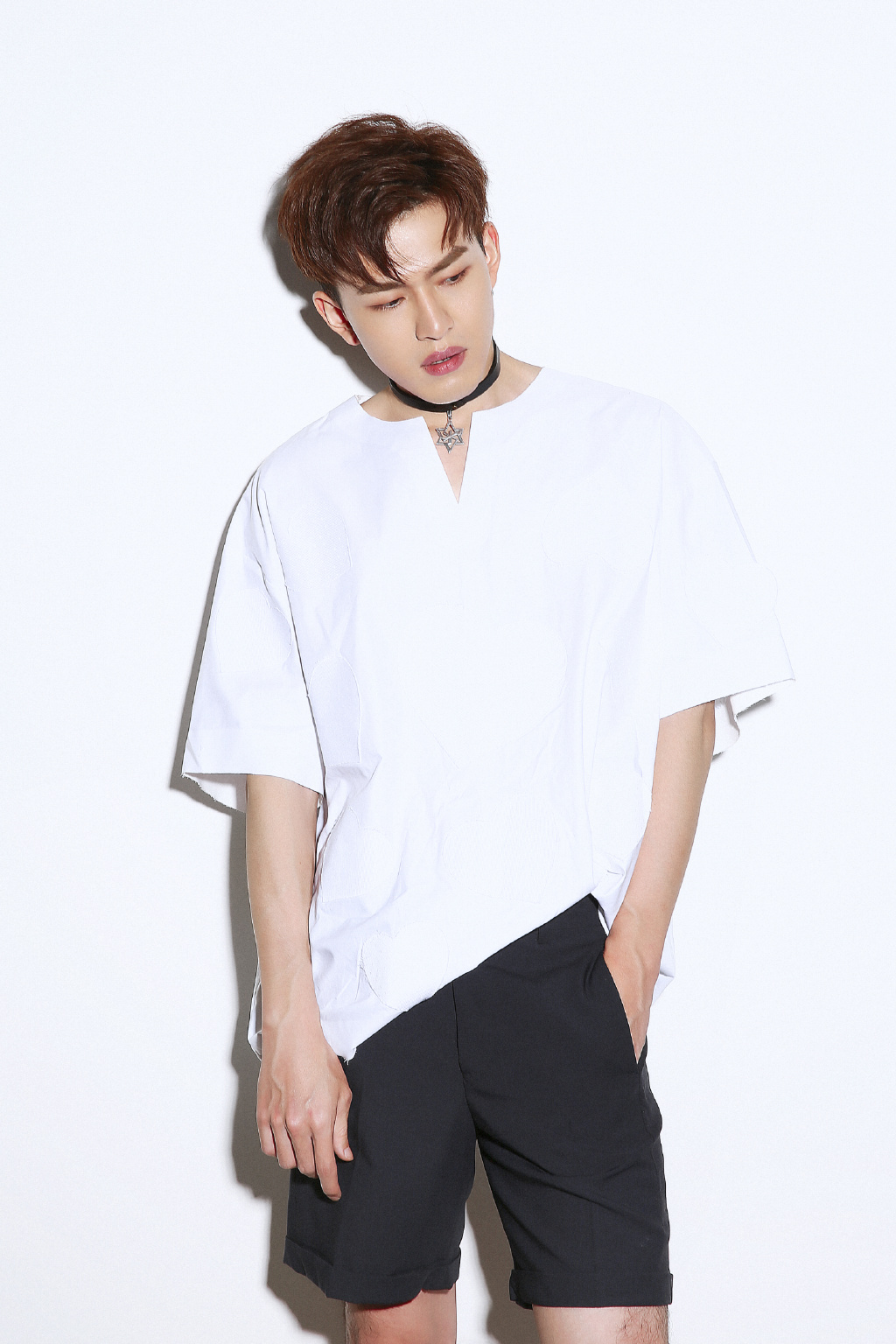 孔垂楠天翼视讯帅气活动照图片14