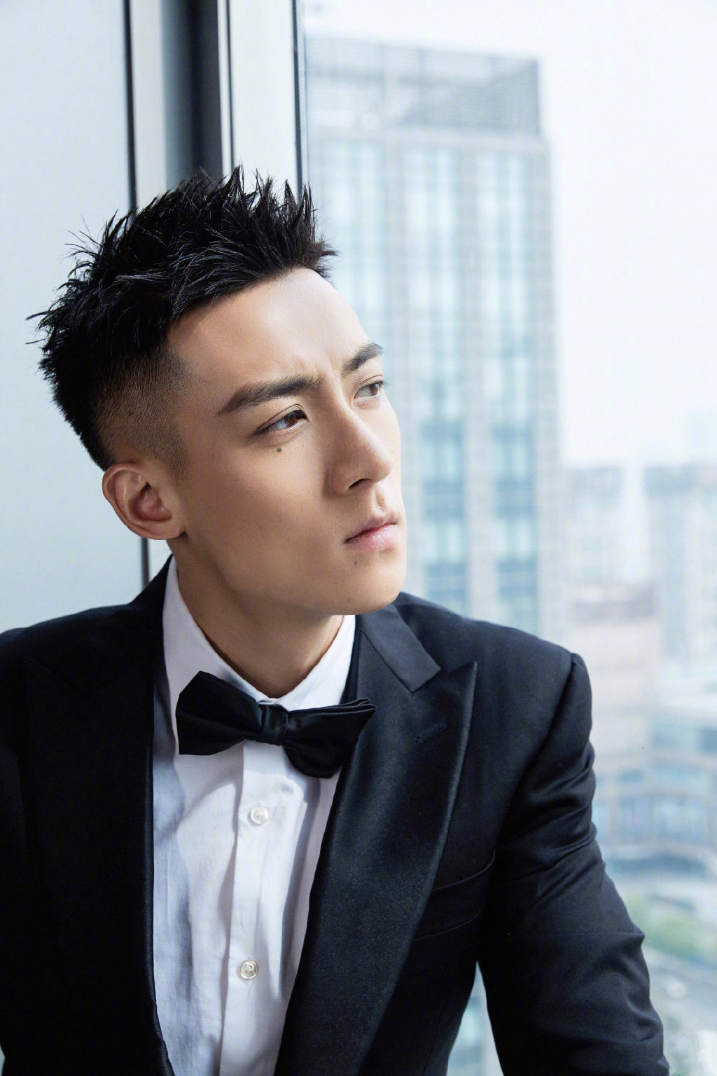 x玖少年团谷嘉诚帅气写真图片48