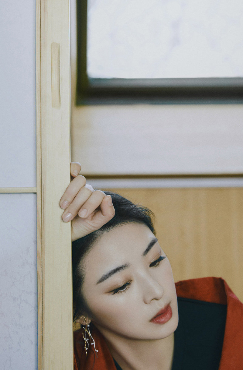 张含韵温婉迷人古风写真图片19