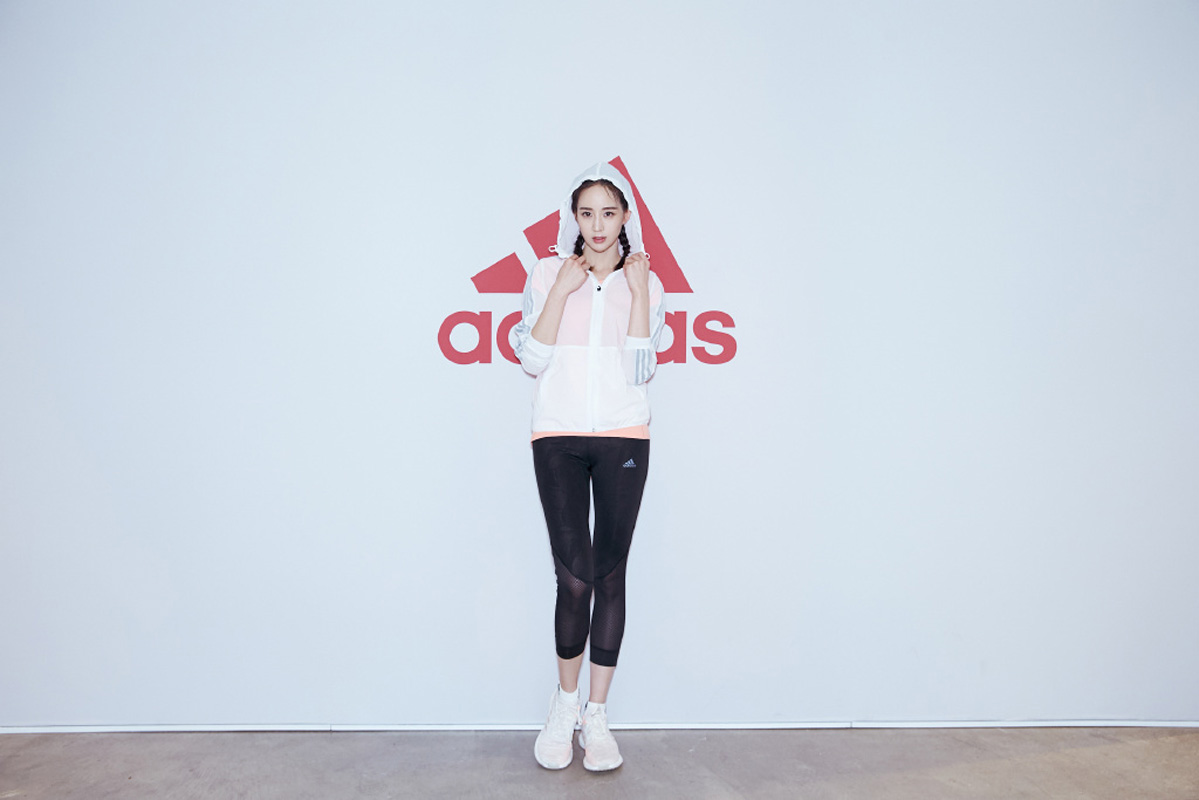 张钧甯运动风活力照图片312