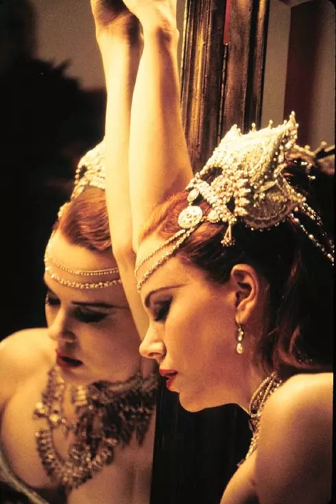 妮可基德曼红磨坊海报剧照图片311