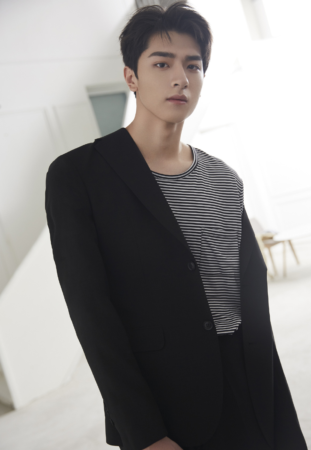 林一黑白质感写真大片36