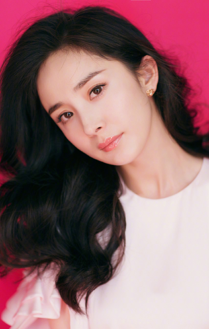 杨幂粉嫩迷人写真图片18