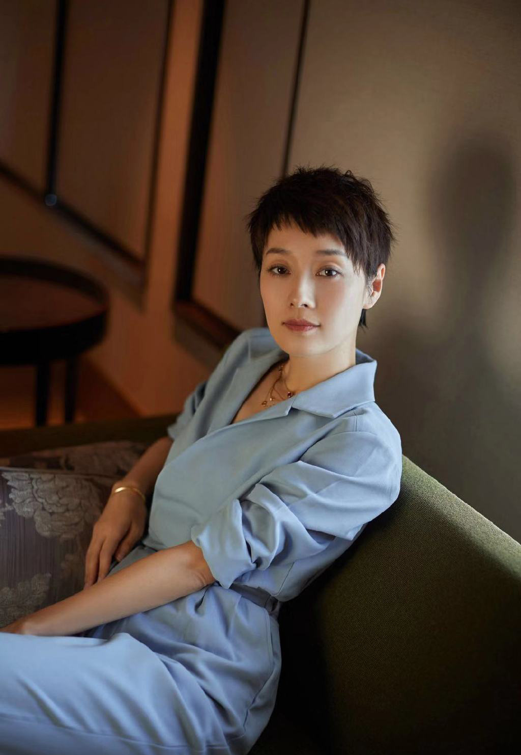 马伊琍干练优雅性感写真99