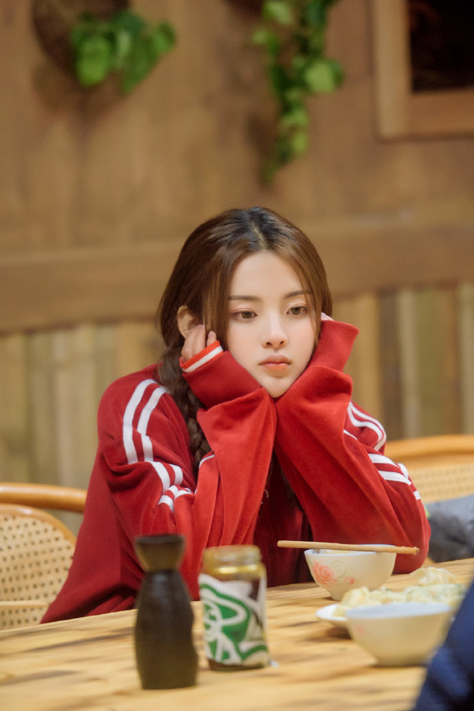 杨超越哈哈农夫可爱剧照图片48