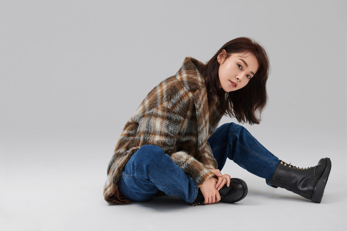 张佳宁清新养眼时尚写真图片45