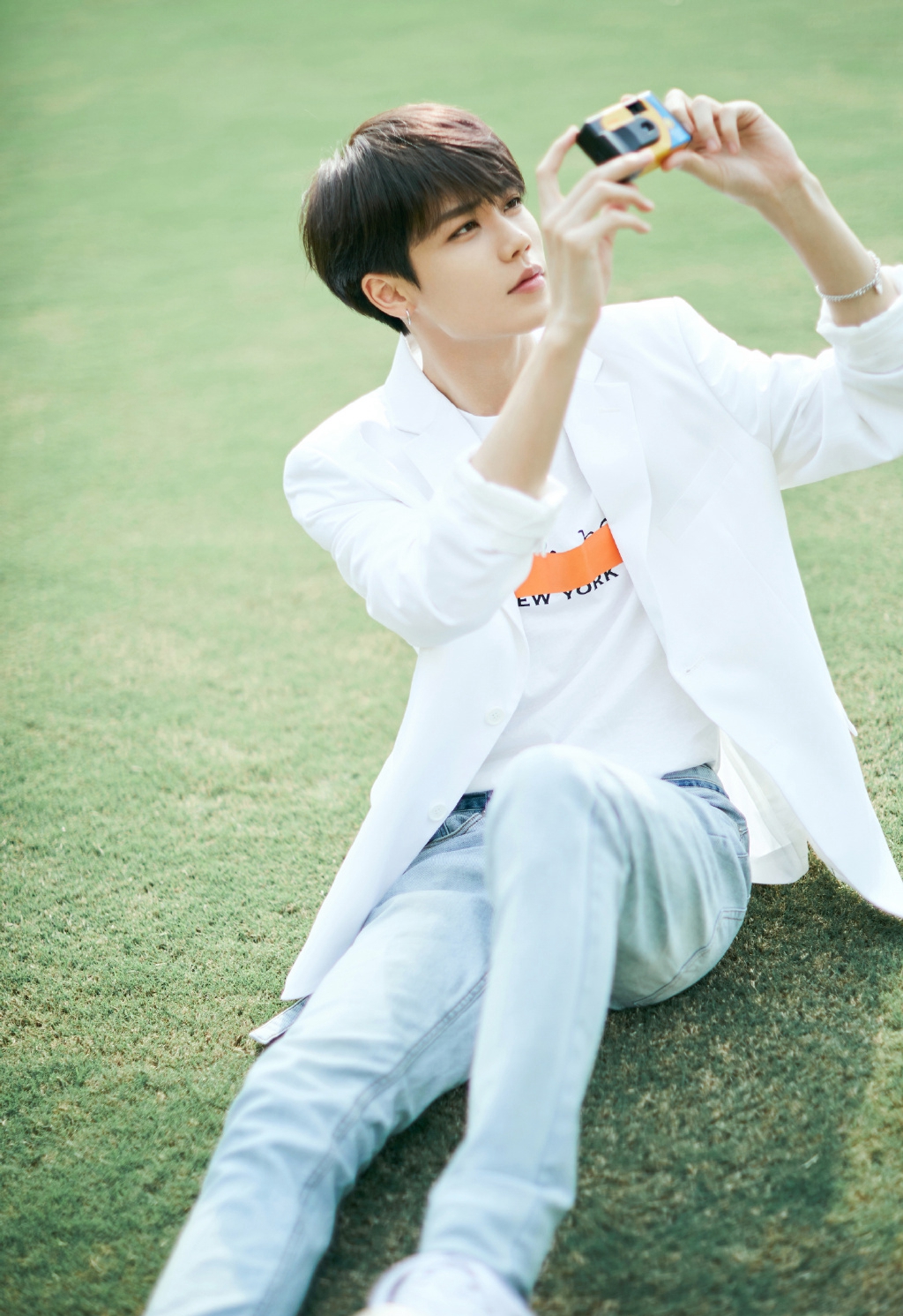 林彦俊清朗俊逸写真图片17