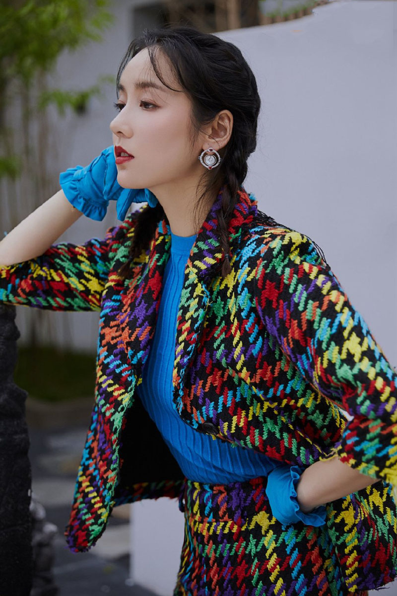 吕一时髦养眼写真图片46