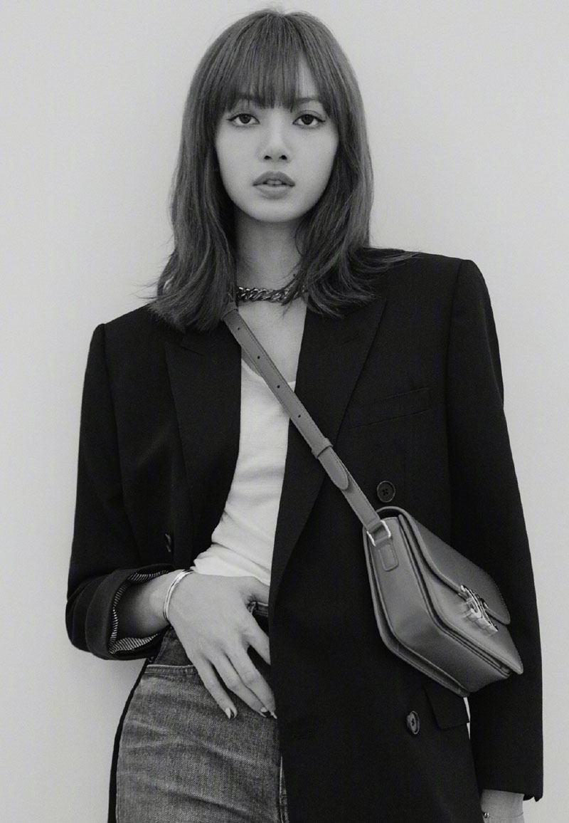 lisa性感魅力黑白写真图片28