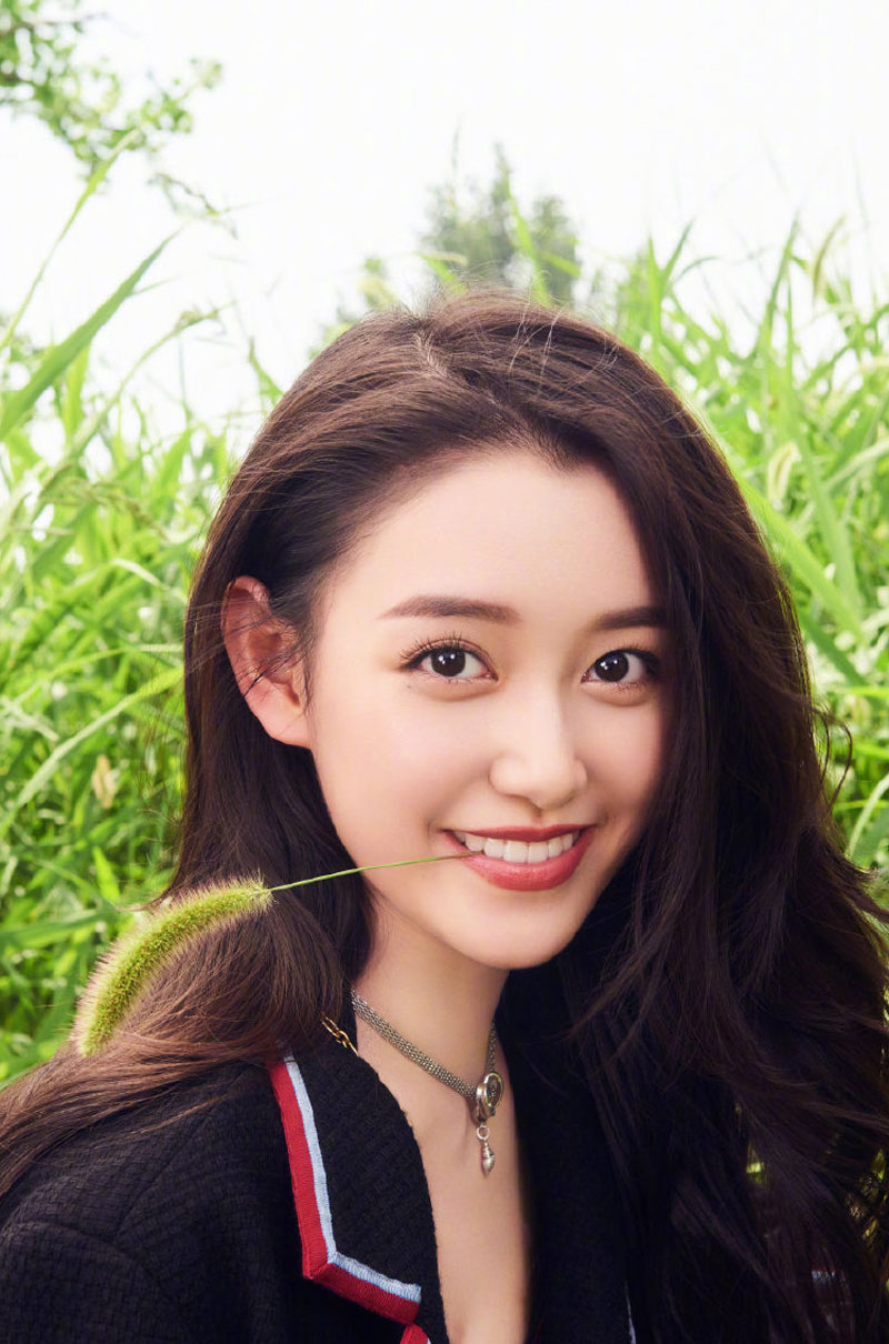 蒋依依时尚百变杂志写真大片99
