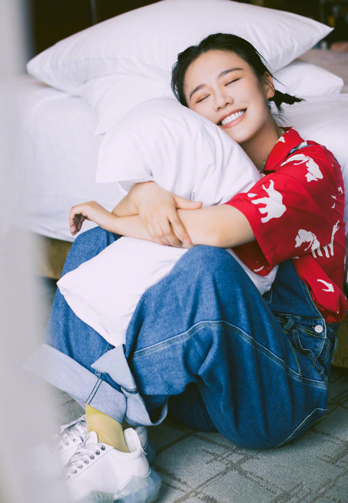 马思纯羊角辫活力清纯写真36