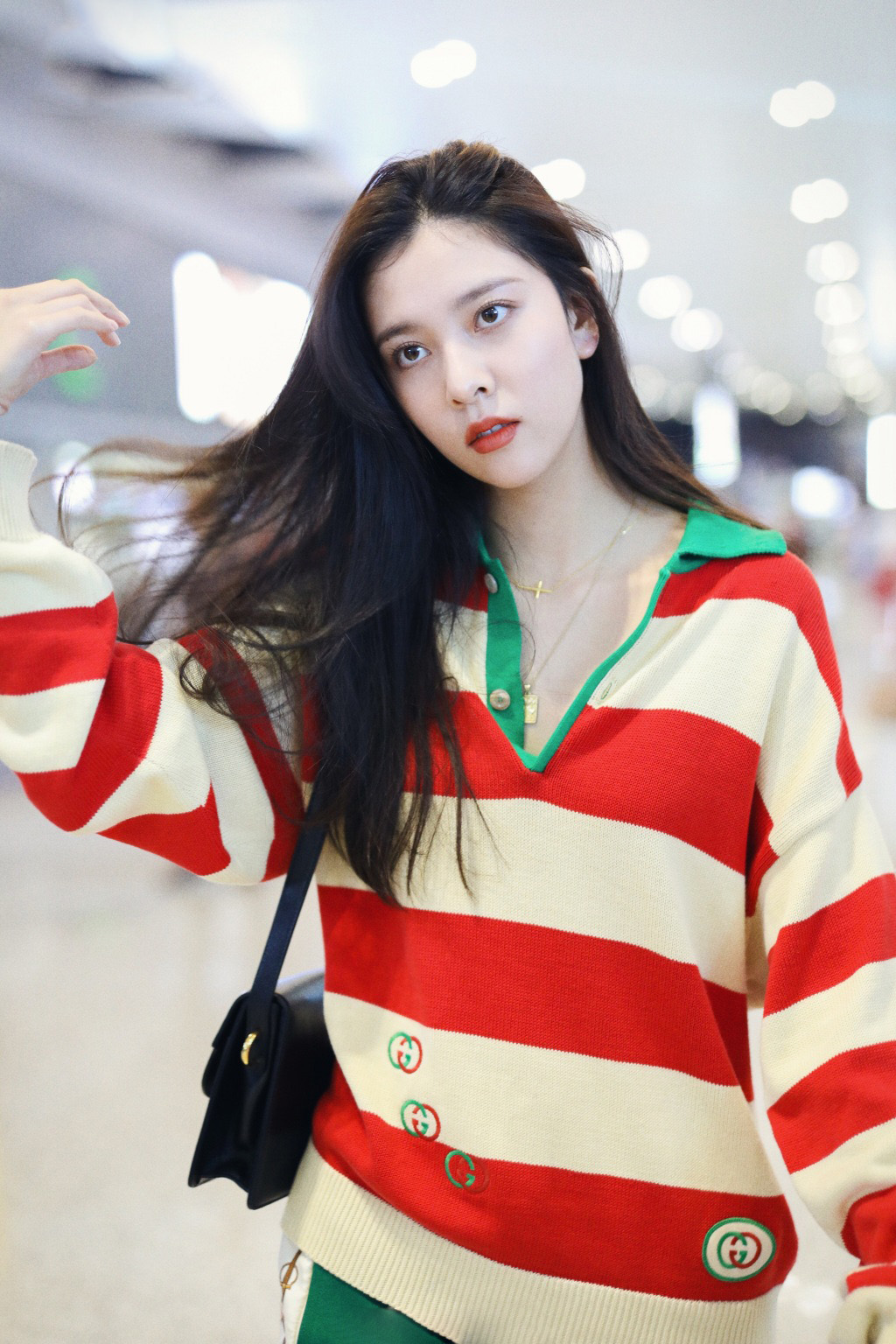 宋妍霏休闲舒适机场私服图片28