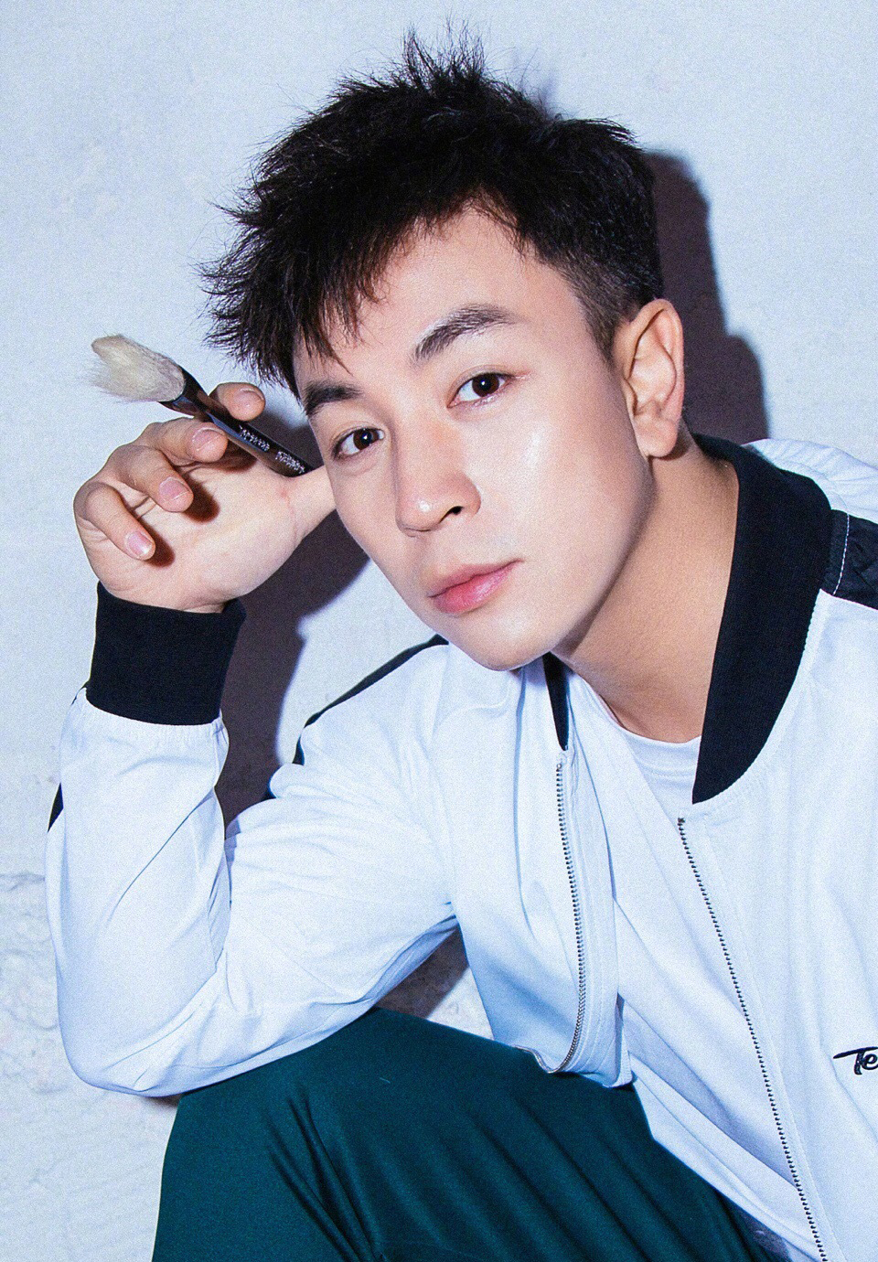 释小龙潮流帅气写真图片66