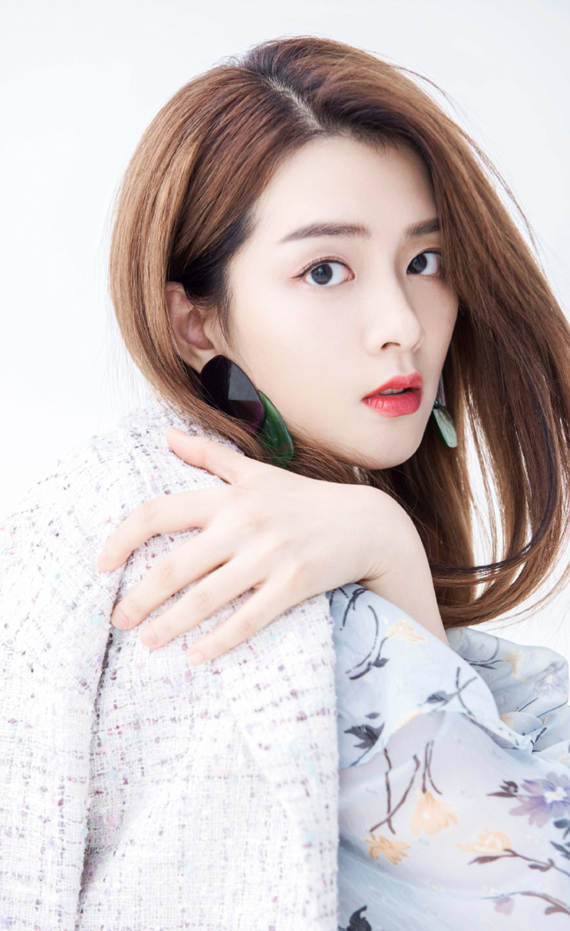 陈昊宇温婉柔美写真图片66