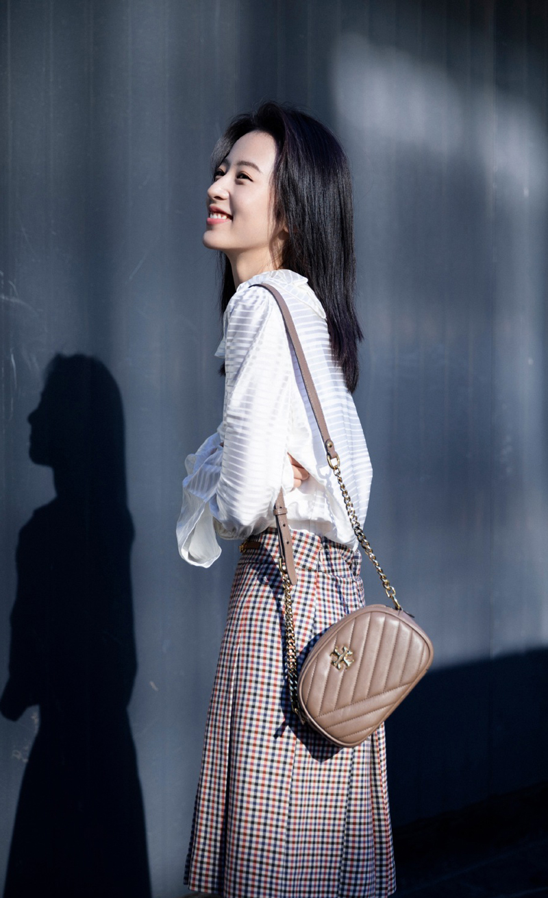 周雨彤清新迷人秋日写真图片45