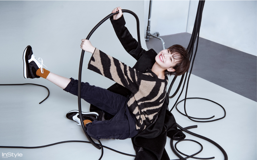 李庚希短发潇洒写真图片15