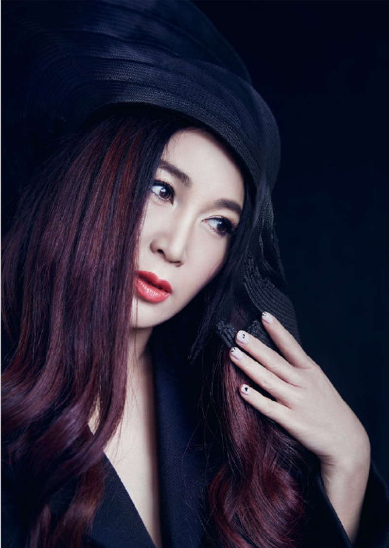 温碧霞性感妩媚写真图片44