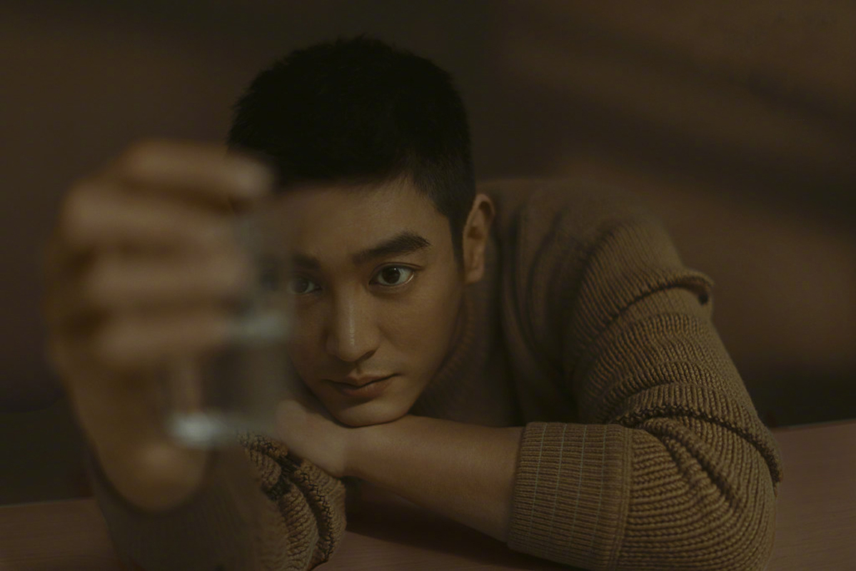 杜江沉稳魅力写真大片27