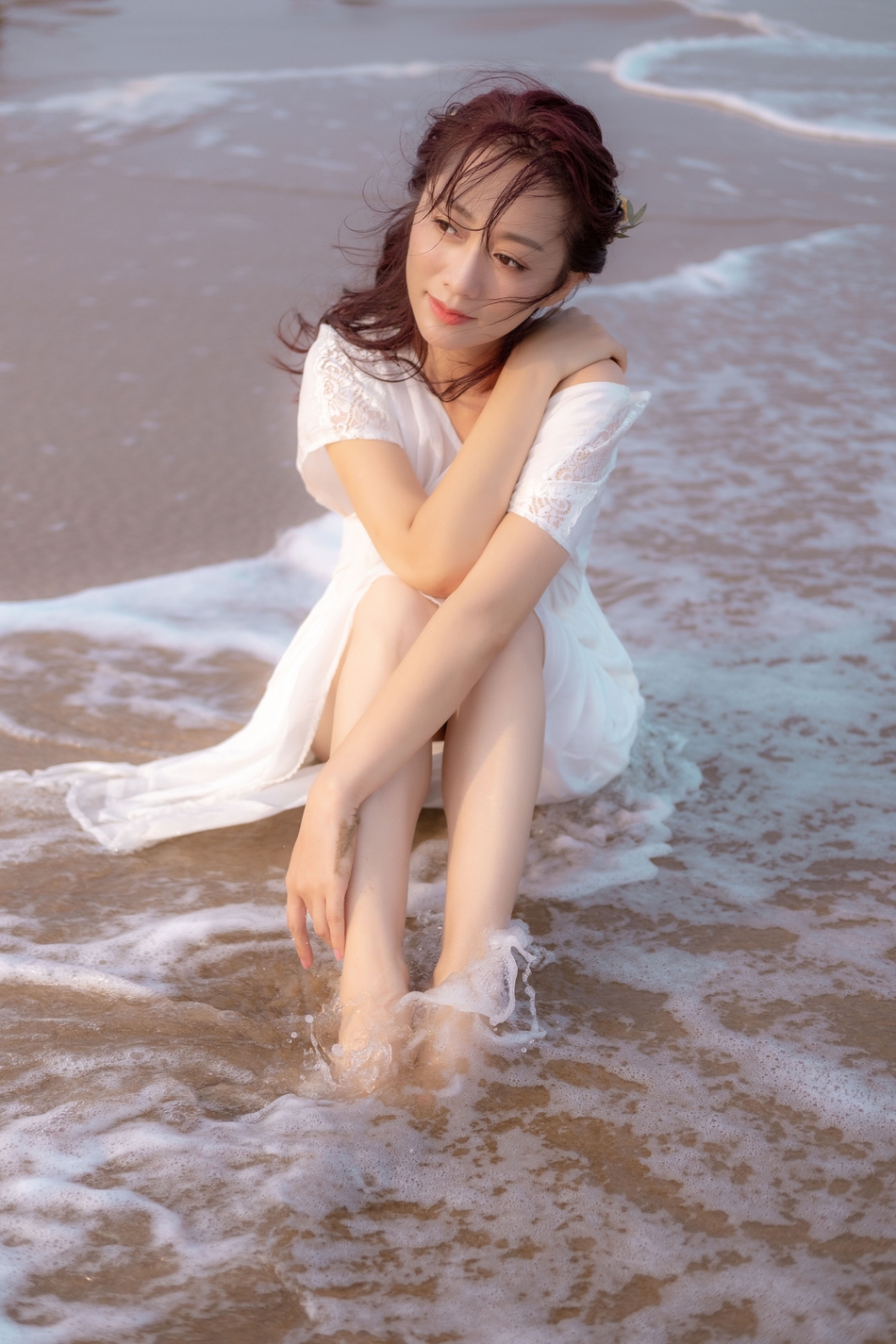 歌手原子飞海边唯美写真图片15