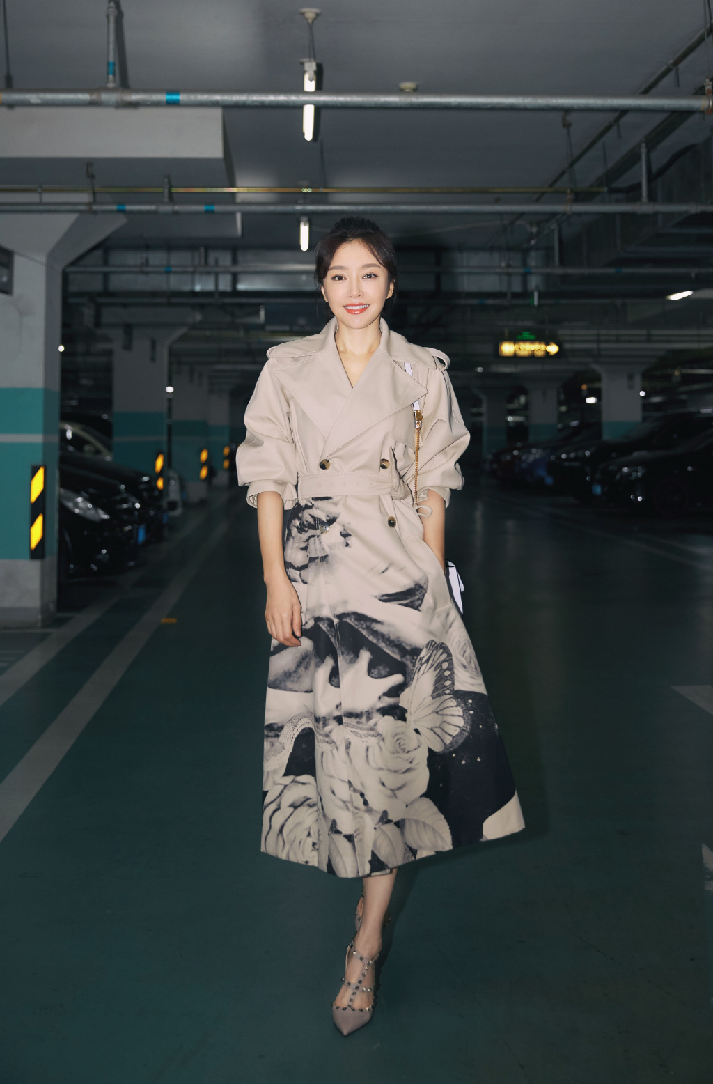 秦岚初秋优雅风衣写真图片46