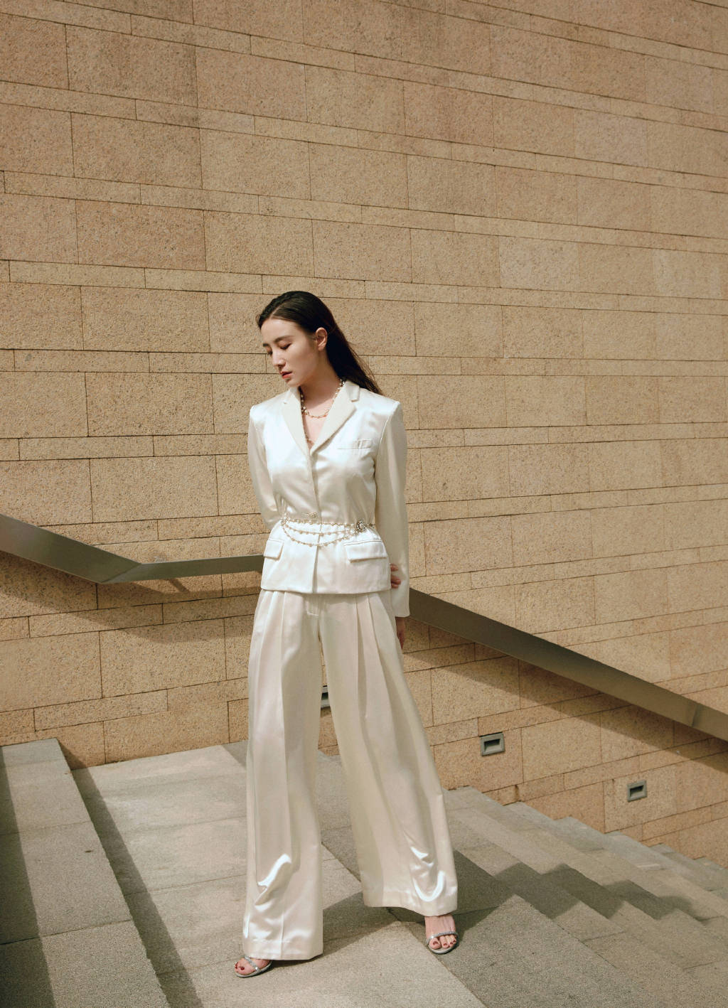 宋佳优雅干练写真图片36