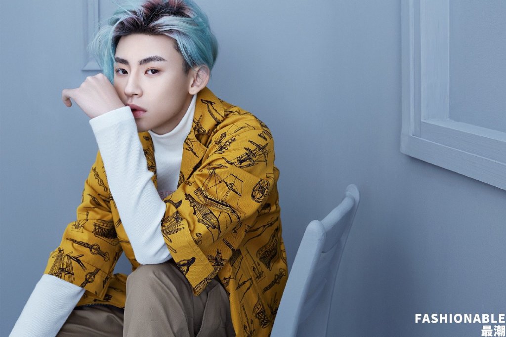 小鬼王琳凯时尚酷帅写真图片49