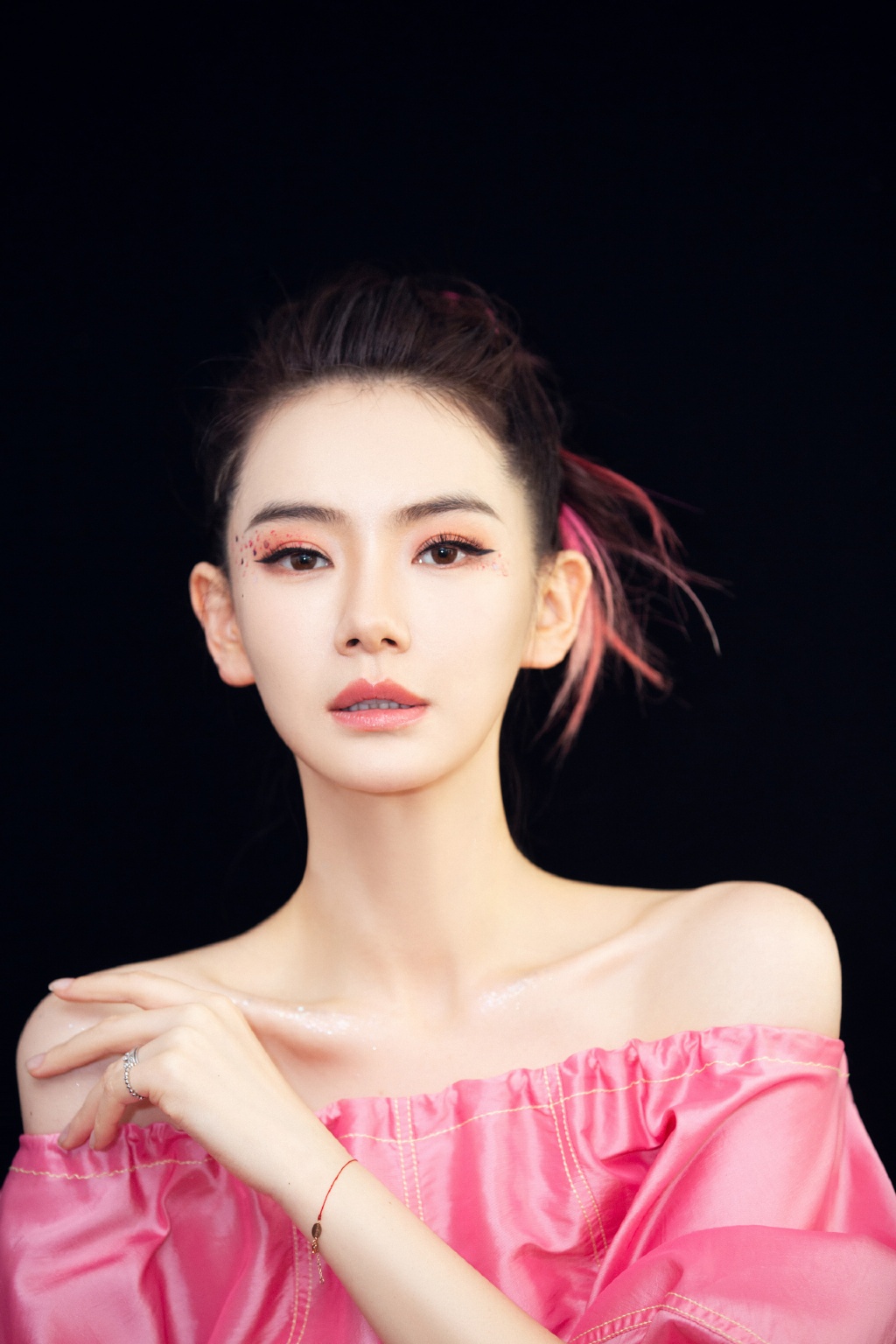 戚薇开年桃花妆性感写真图片88