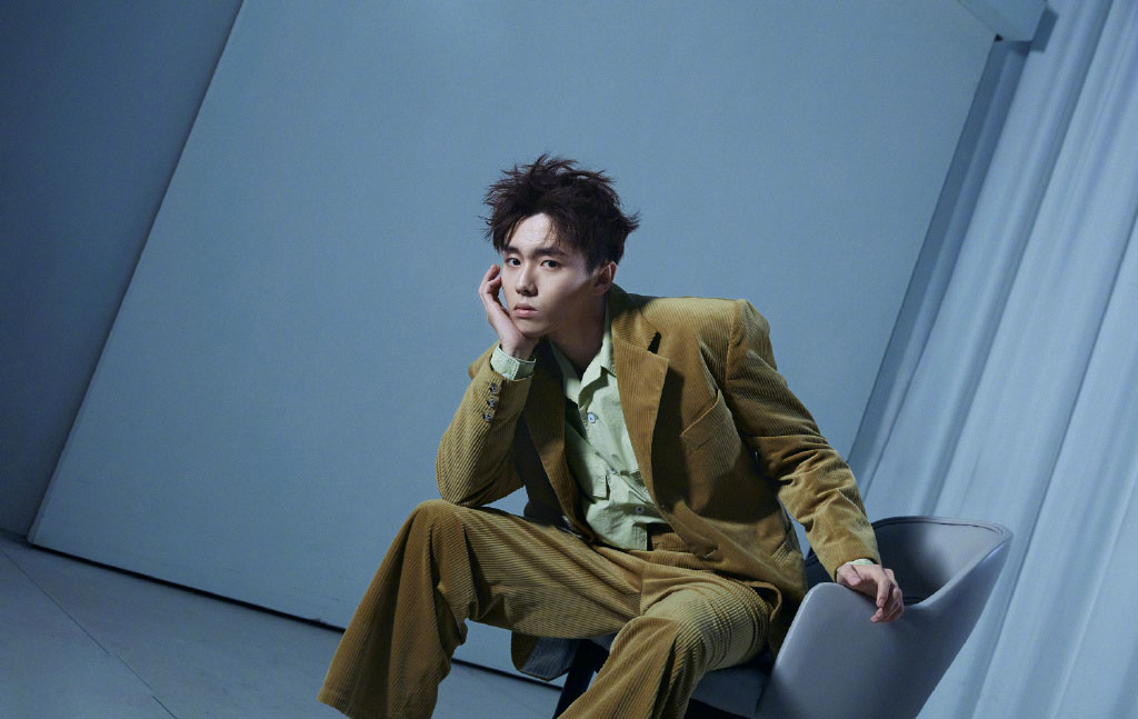 翟子路杂志写真图片110