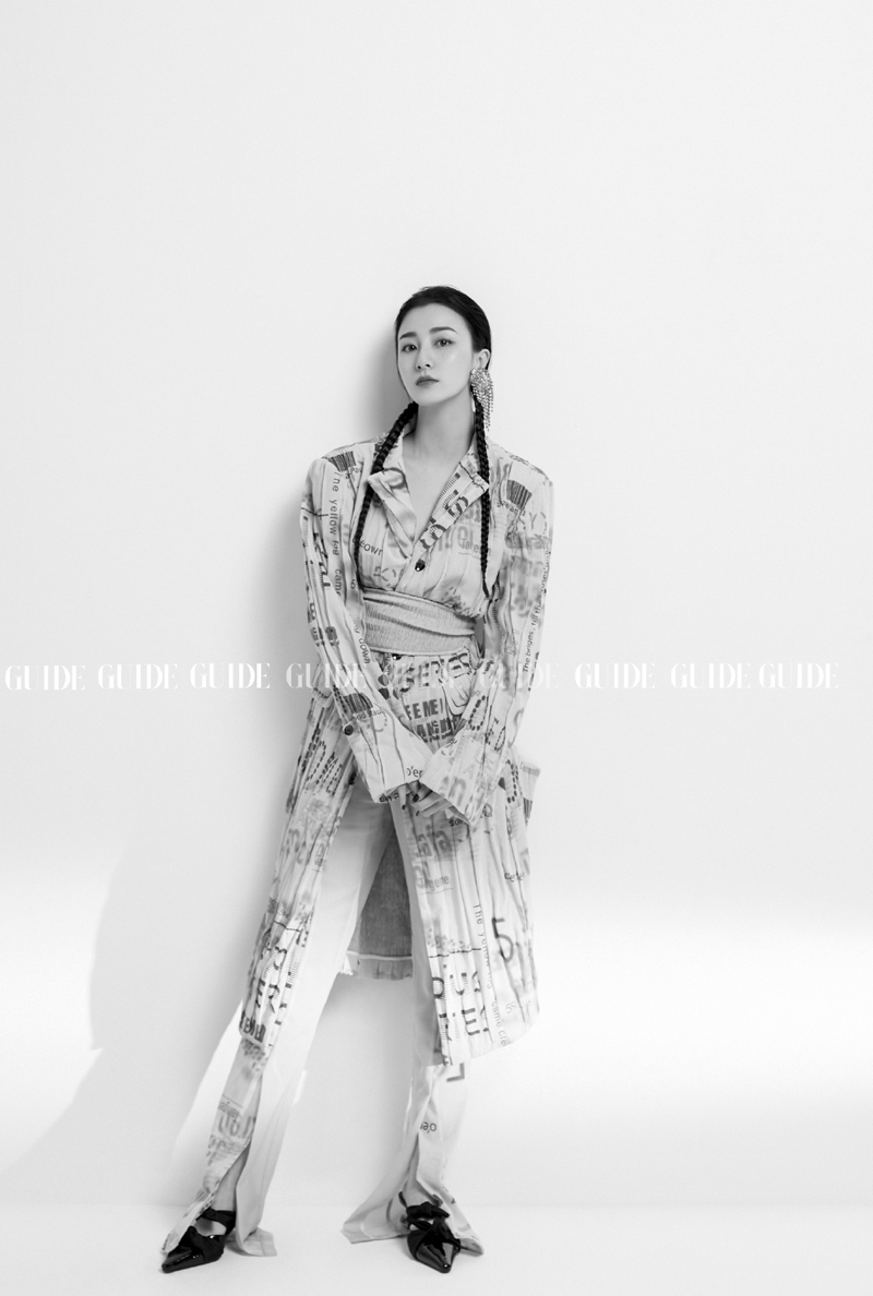 叶青时尚摩登黑白写真图片99