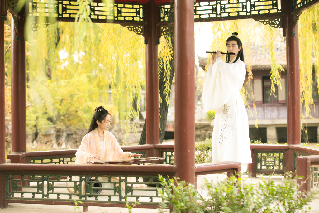 宣璐古风仙气写真图片,分享一组宣璐图片给大家,图中的明星图片壁纸会