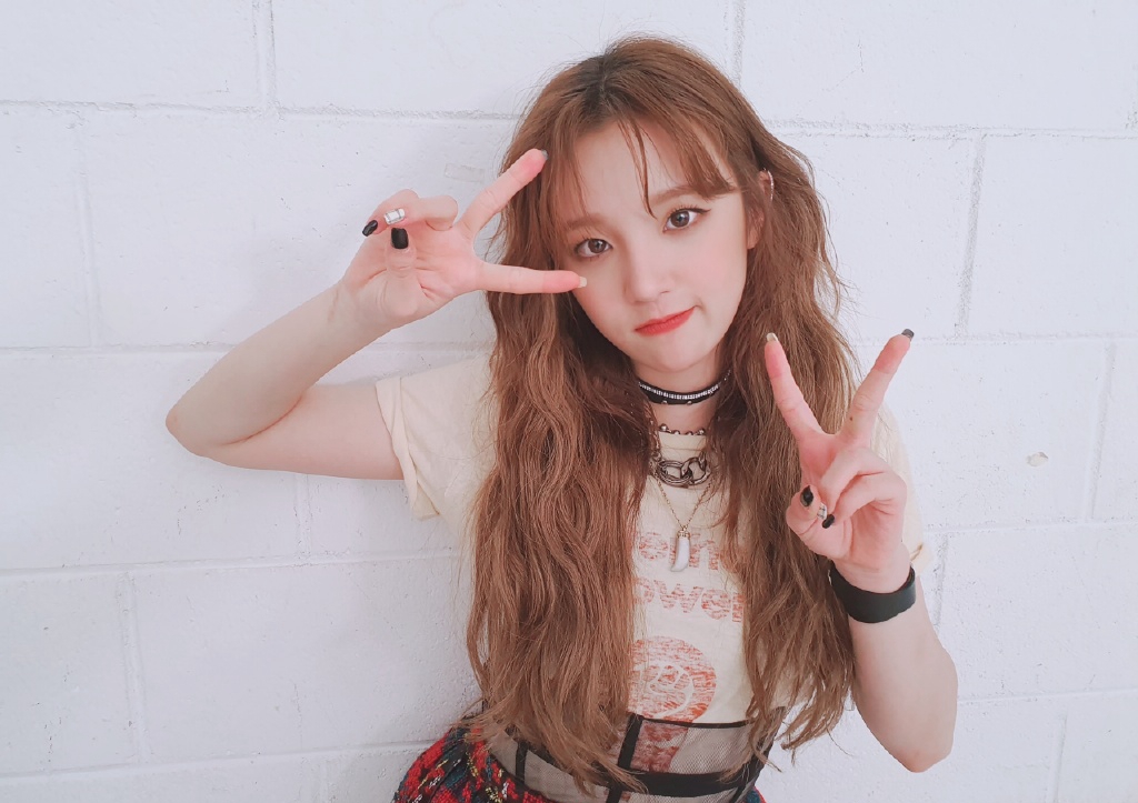 宋雨琦圣诞甜美自拍图片99