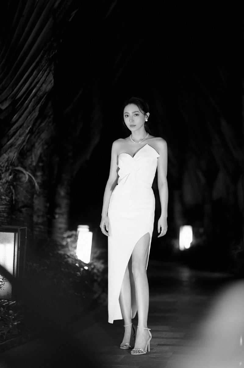 黄梦莹性感白裙写真图片55
