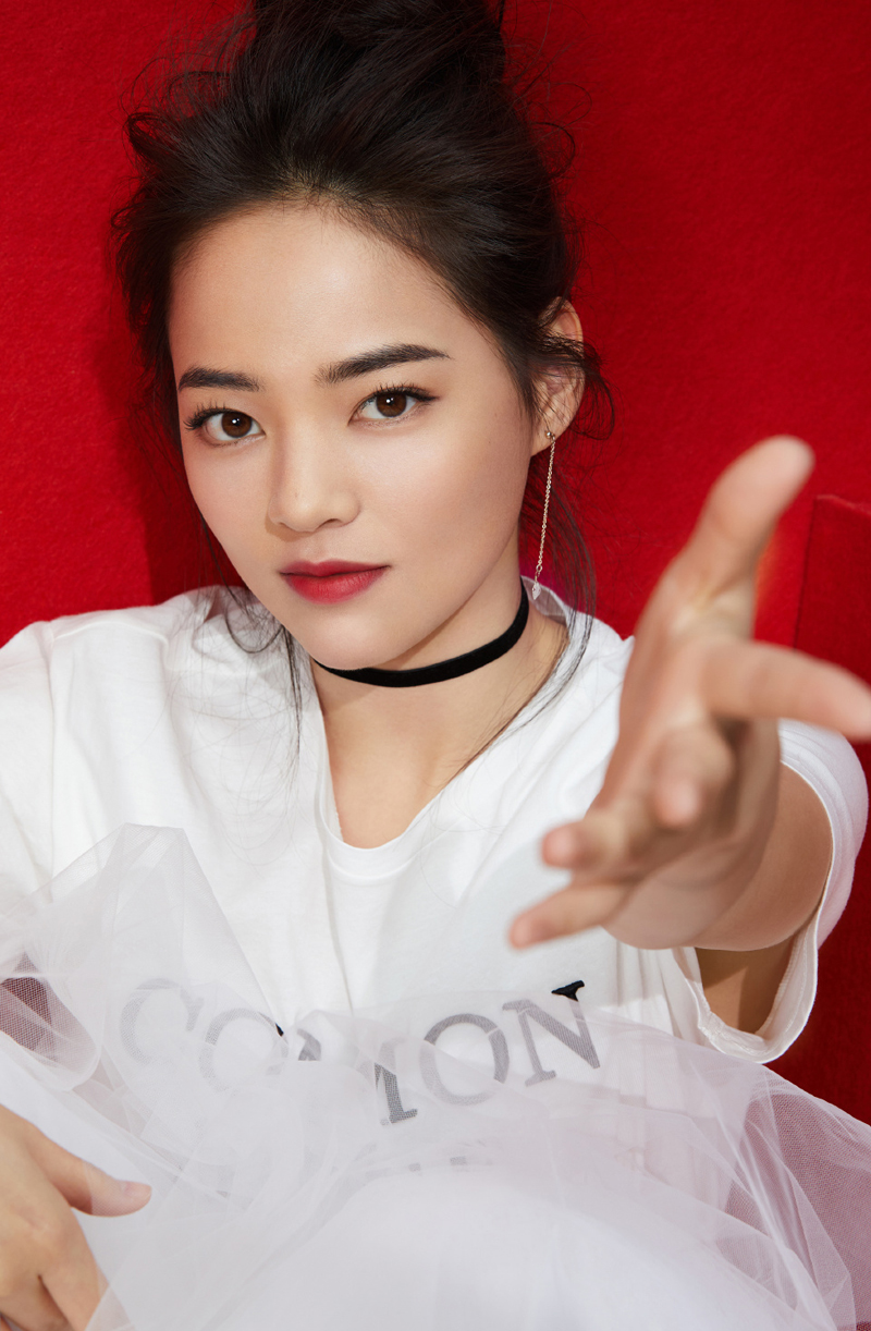 薇薇安个性时髦写真图片23