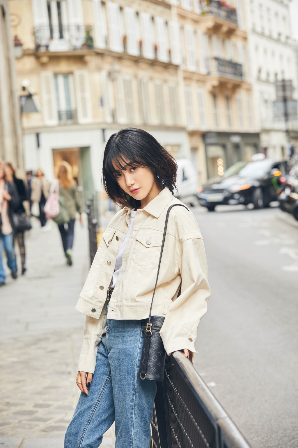 王梓薇相关图片