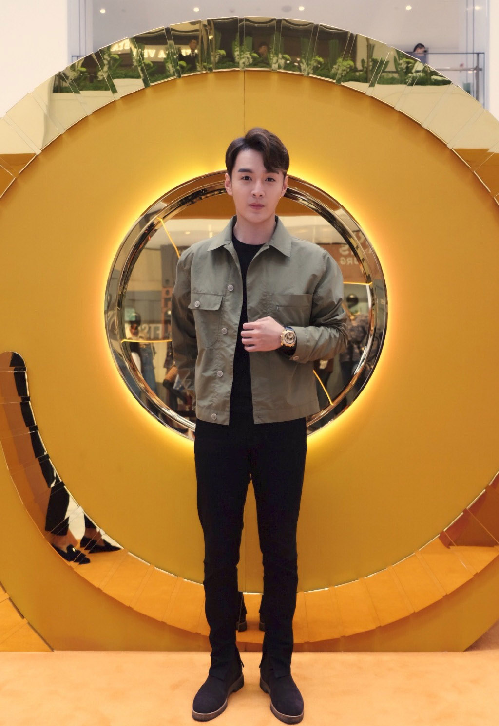 张昊唯帅气品牌活动照图片46