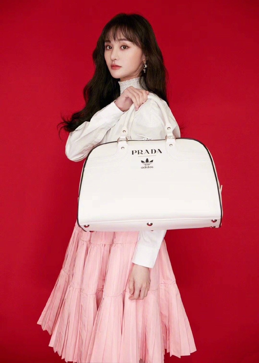 郑爽俏丽可爱代言写真图片14